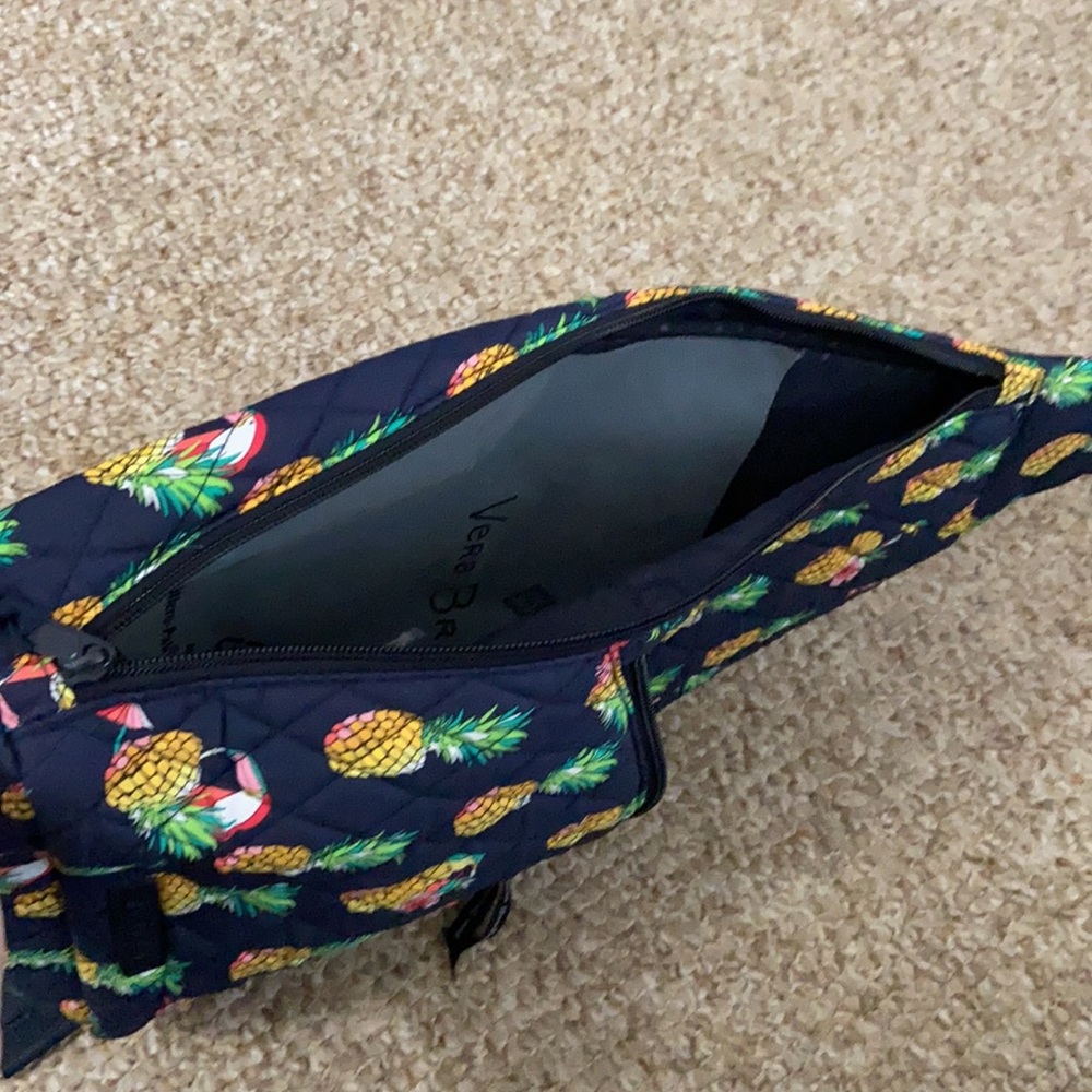 🍍Last 1! 🍍NWT Vera Bradley Toucan Party Sling Backpack - Picture 8 of 10